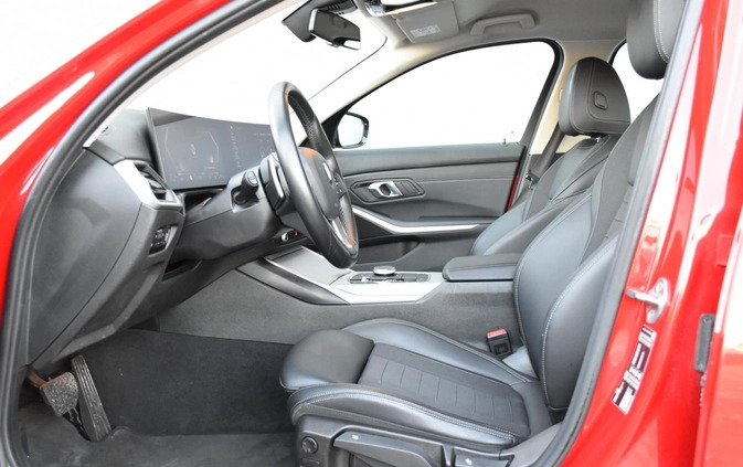 BMW Seria 3 cena 159900 przebieg: 33300, rok produkcji 2022 z Kazimierz Dolny małe 106